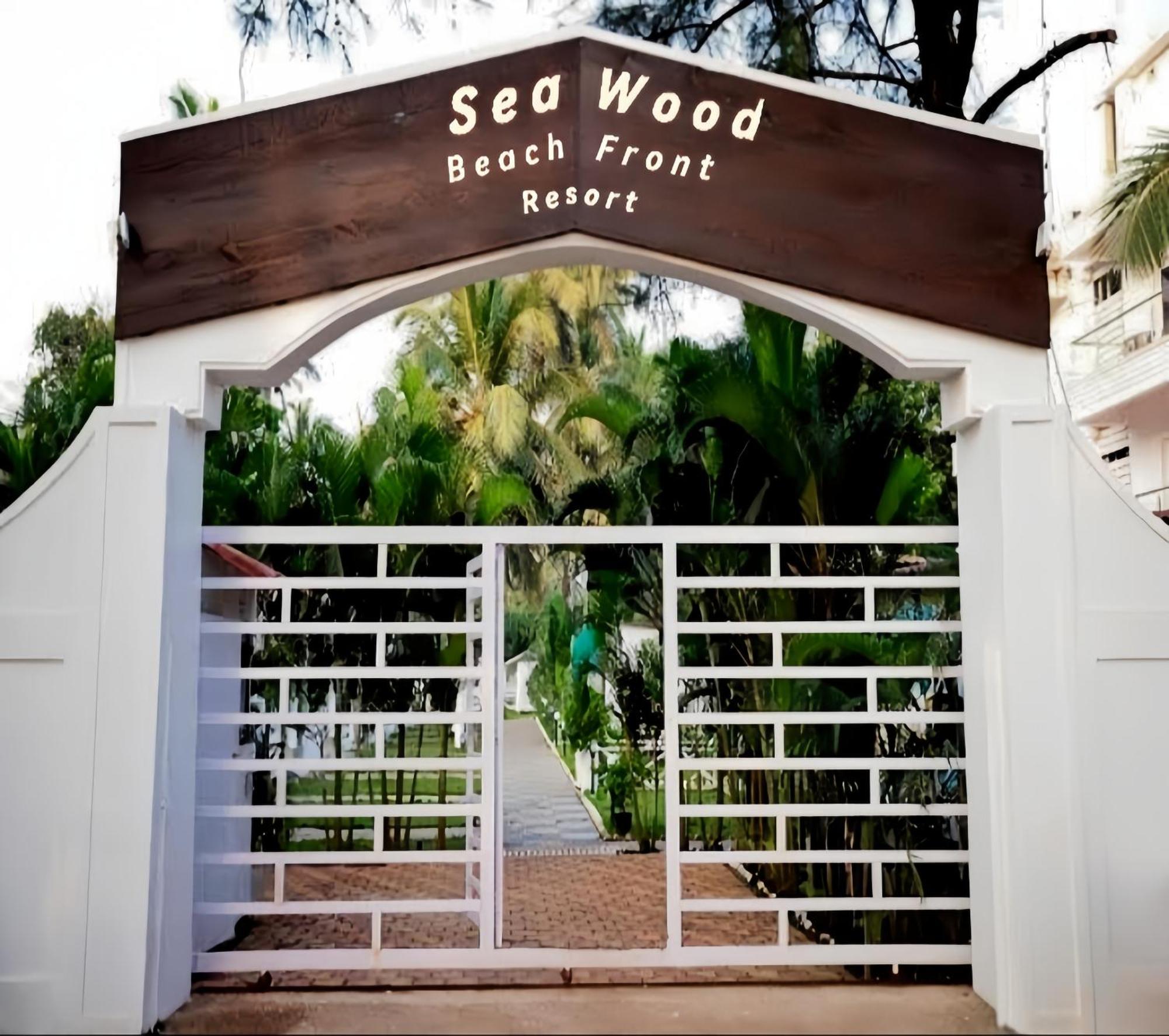 Seabliss Cottages Morjim Exterior foto